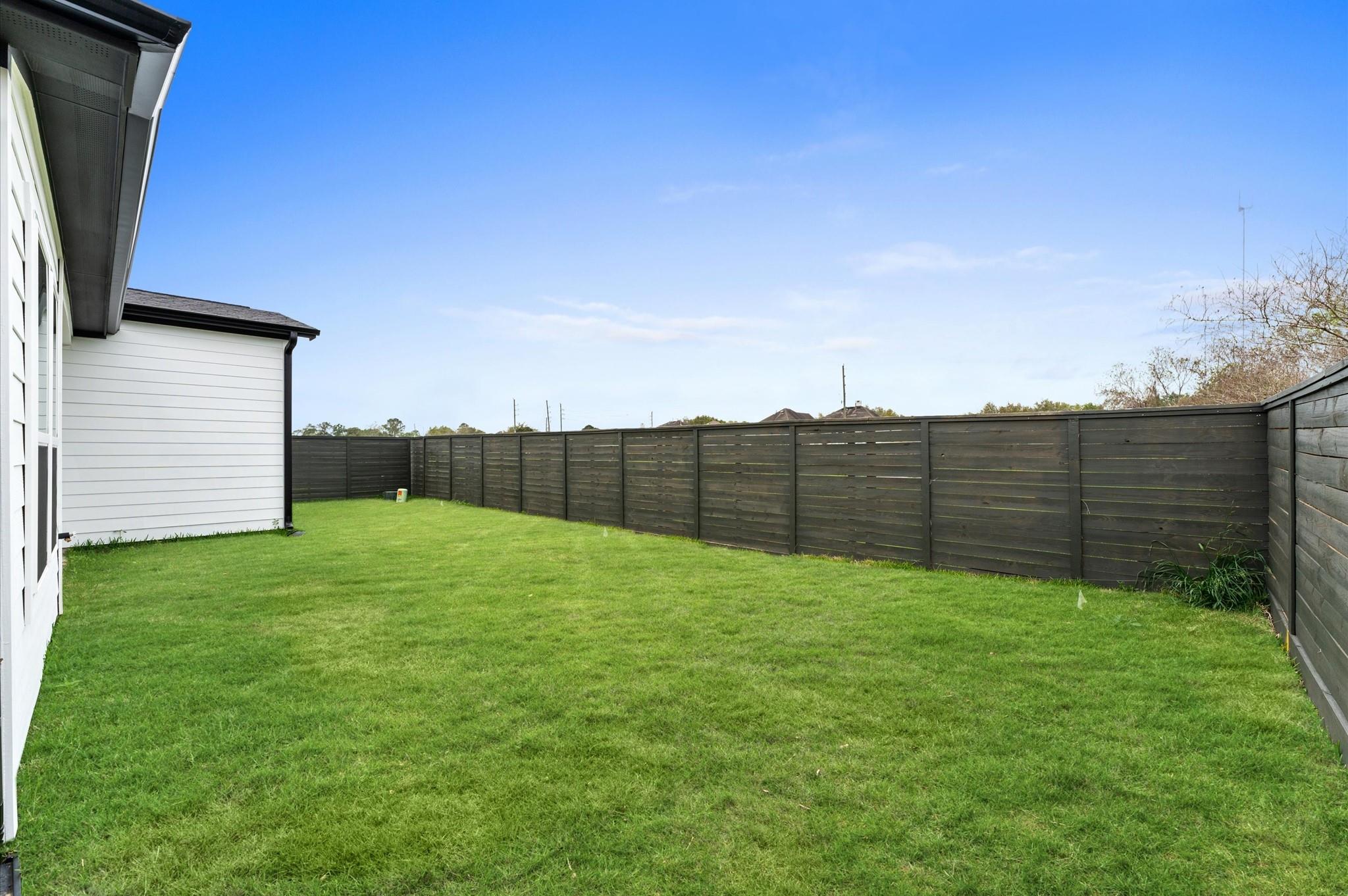 2711 Garden Hill Street