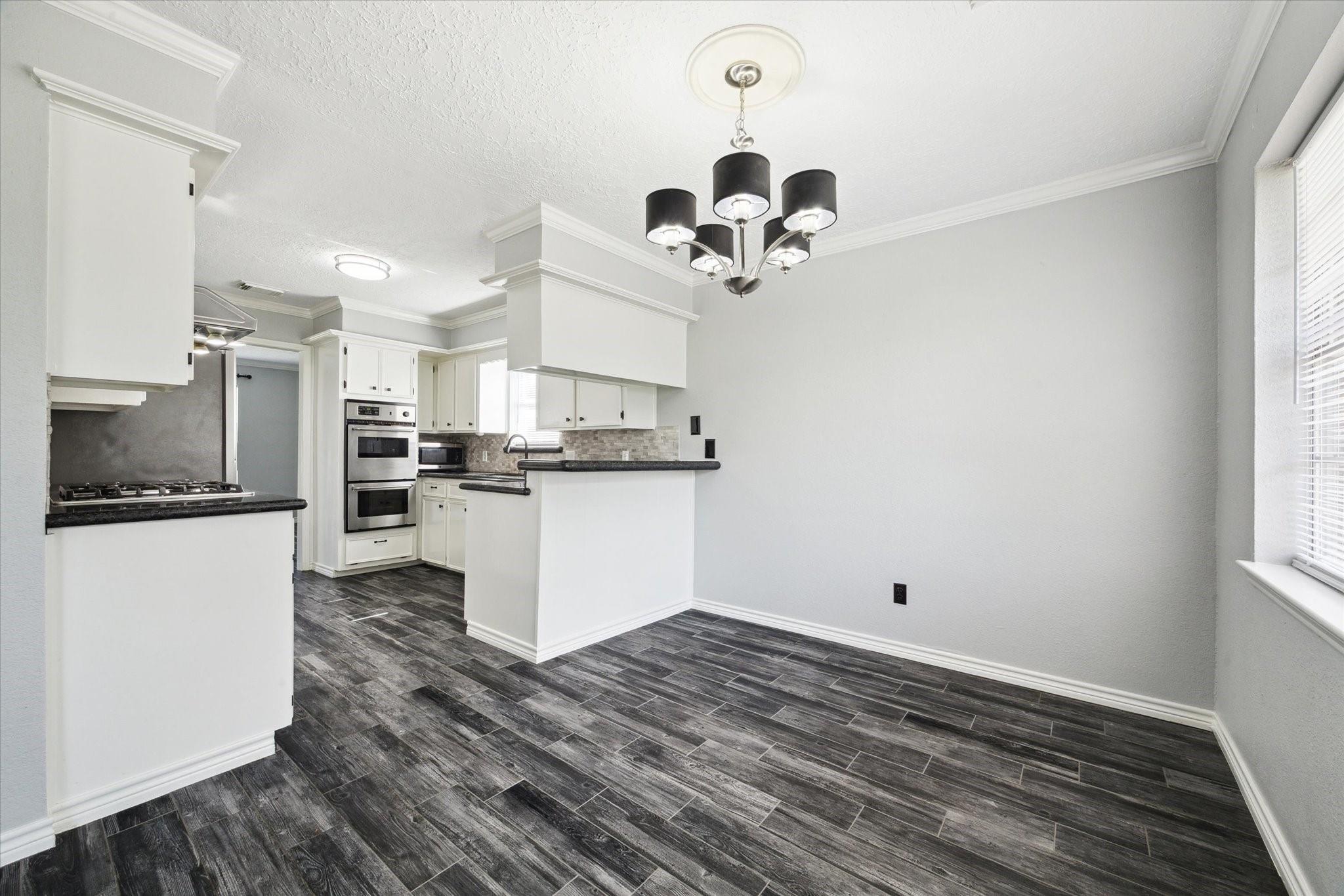 1804 Sleepy Creek Way