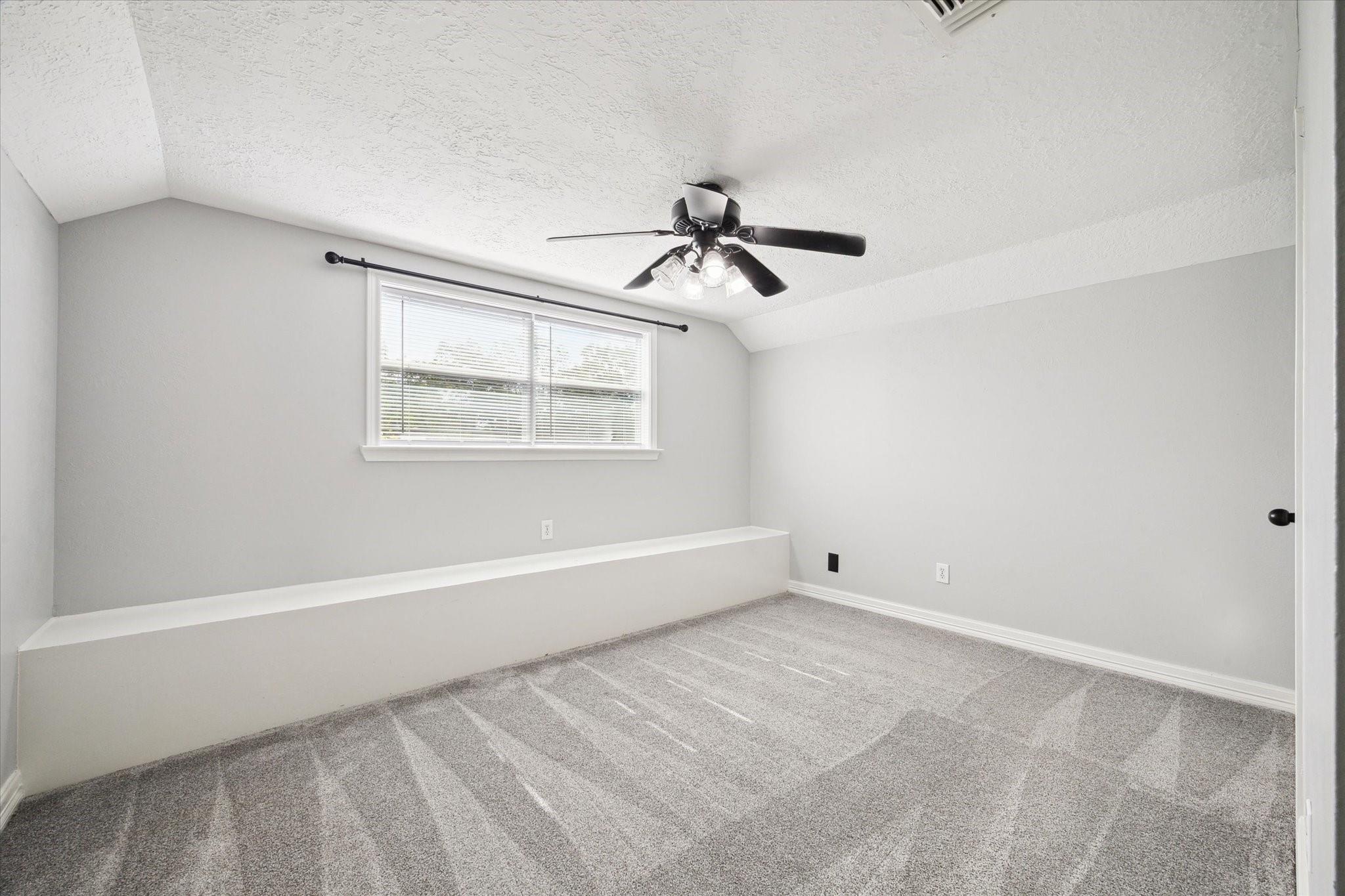 1804 Sleepy Creek Way