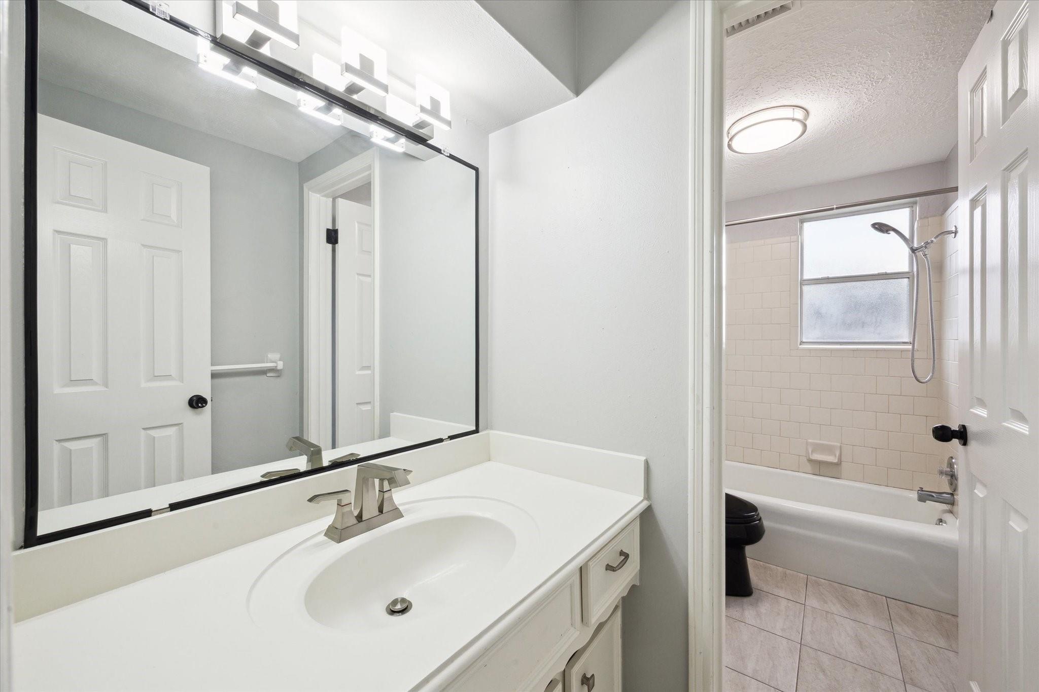 1804 Sleepy Creek Way