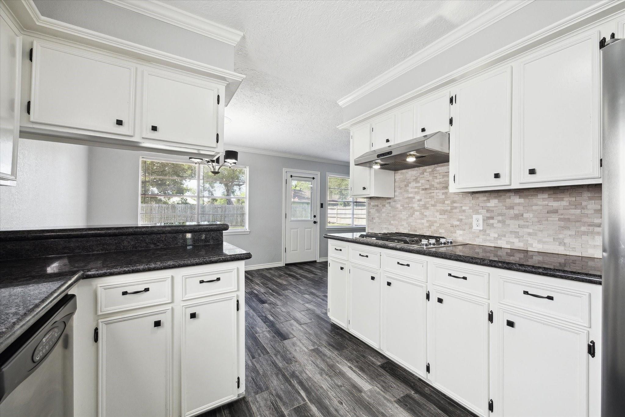 1804 Sleepy Creek Way
