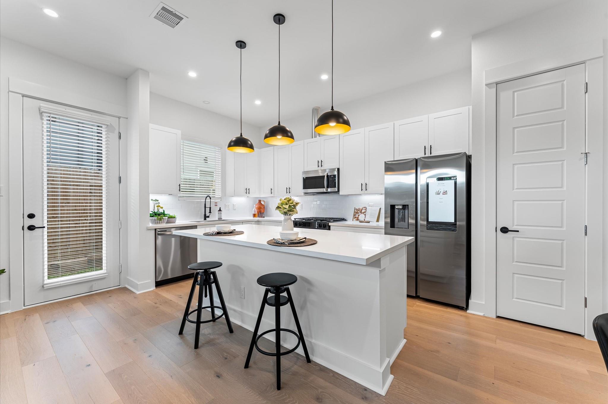 412 Neyland Street Unit: E