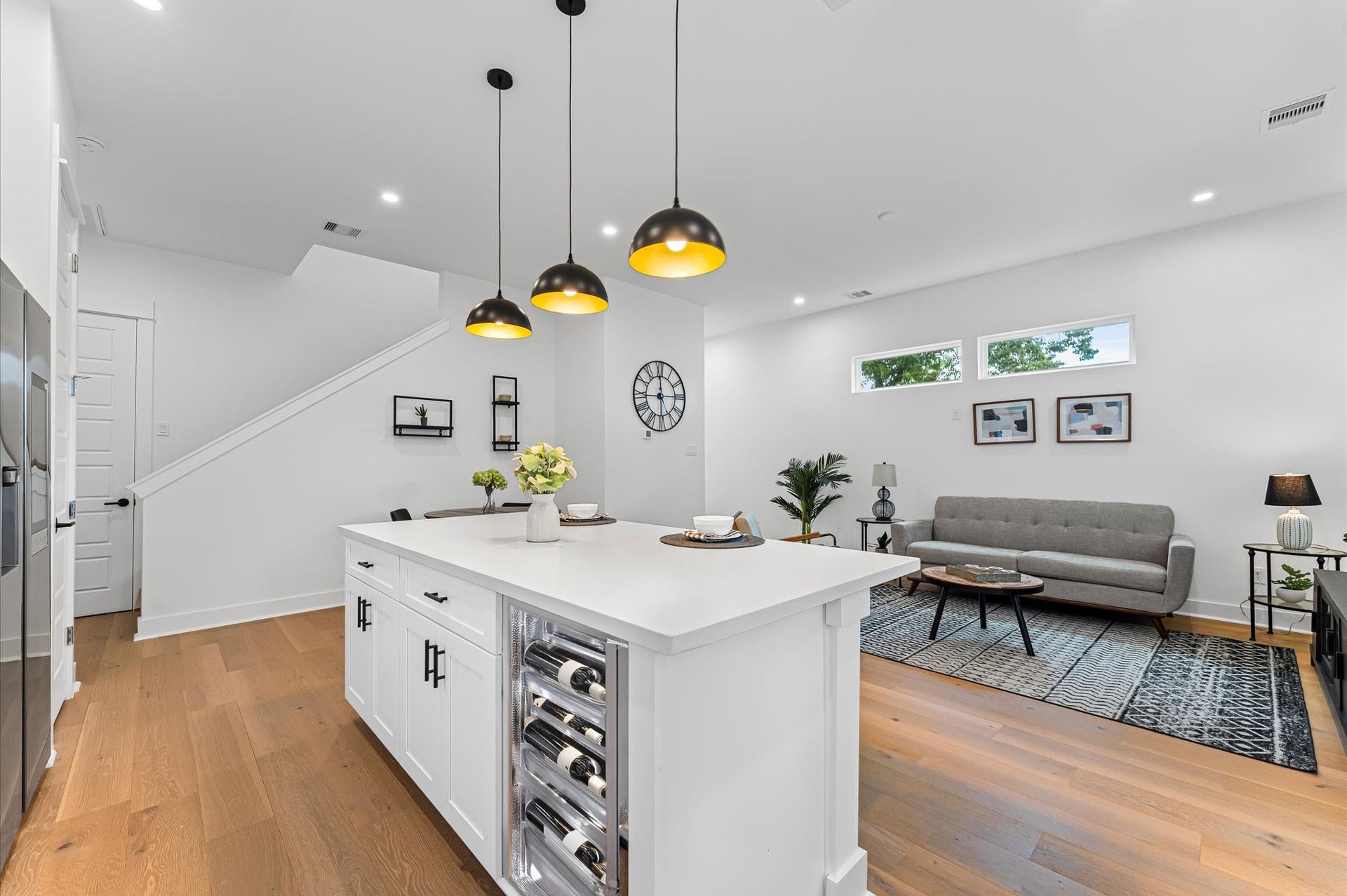 412 Neyland Street Unit: E