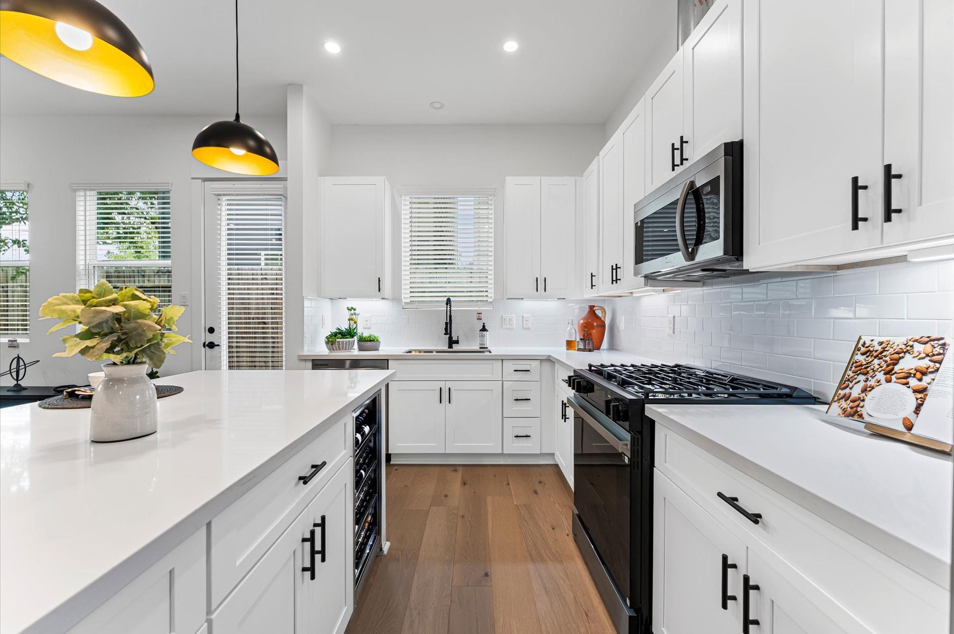 412 Neyland Street Unit: E