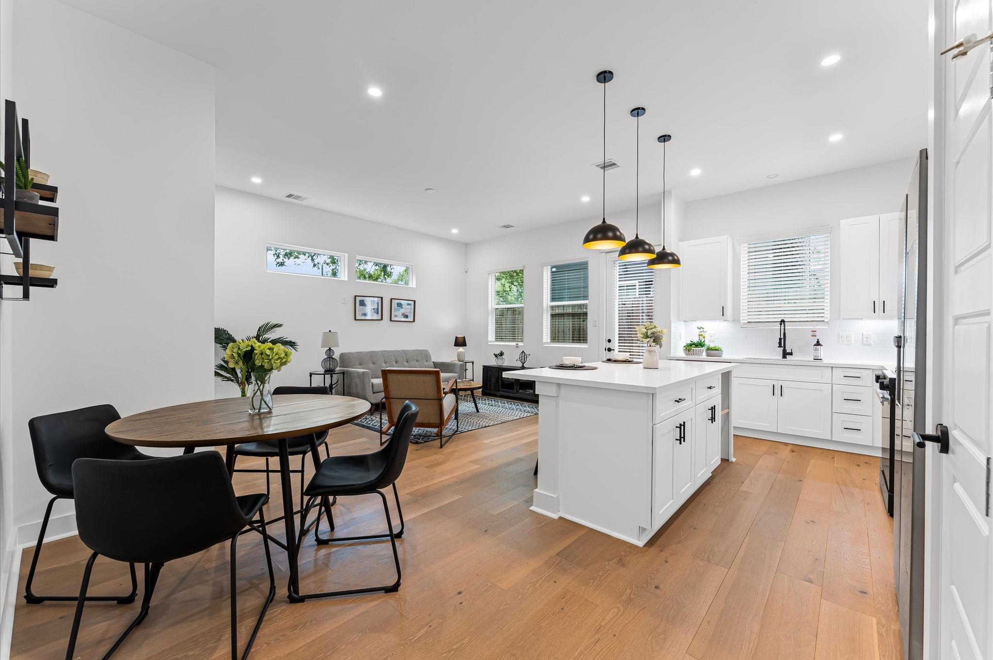 412 Neyland Street Unit: E