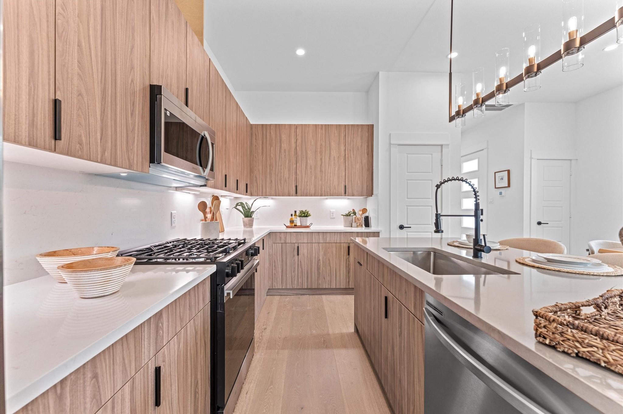 1010 Tuskegee Heights Lane