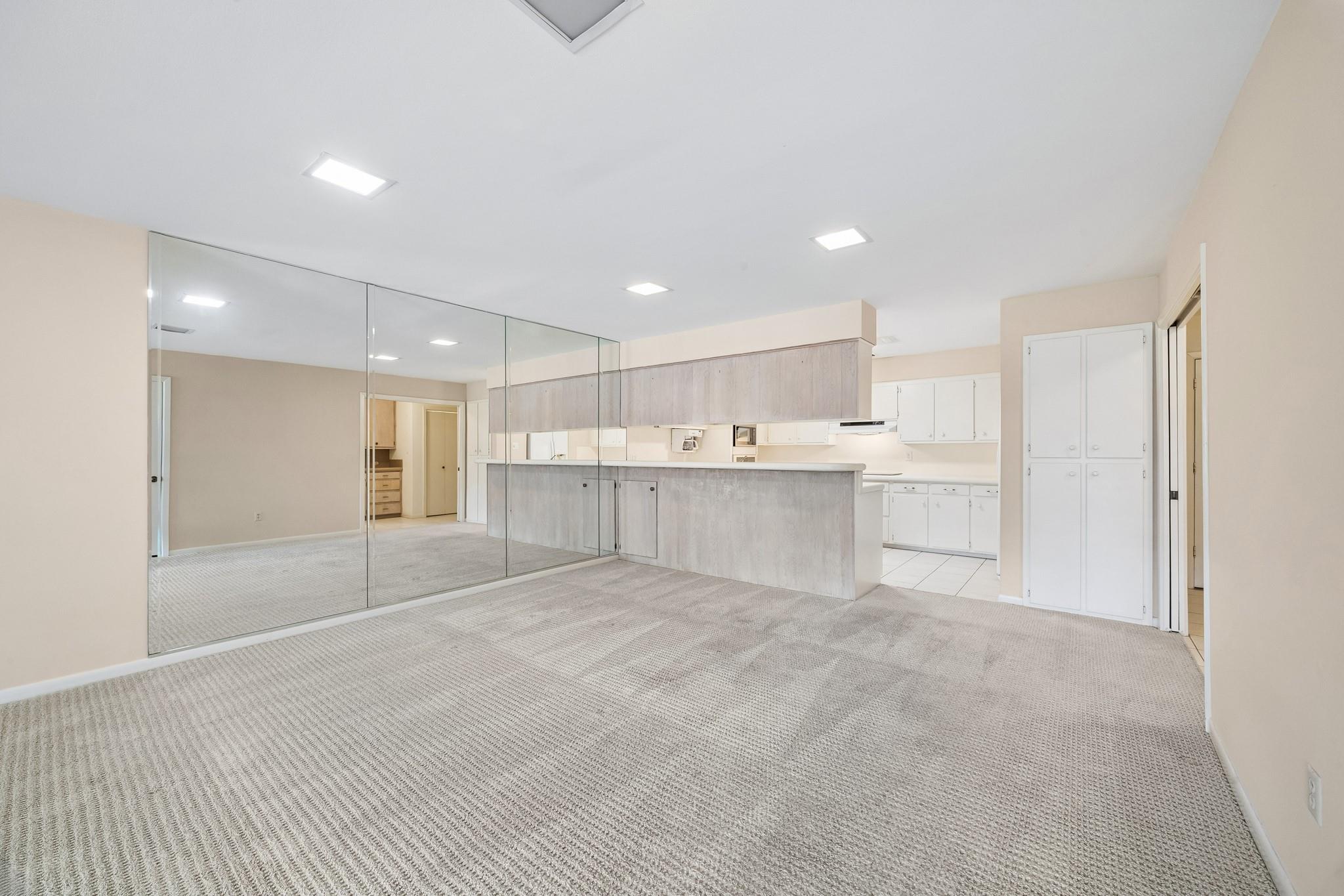 2454 Country Club Drive