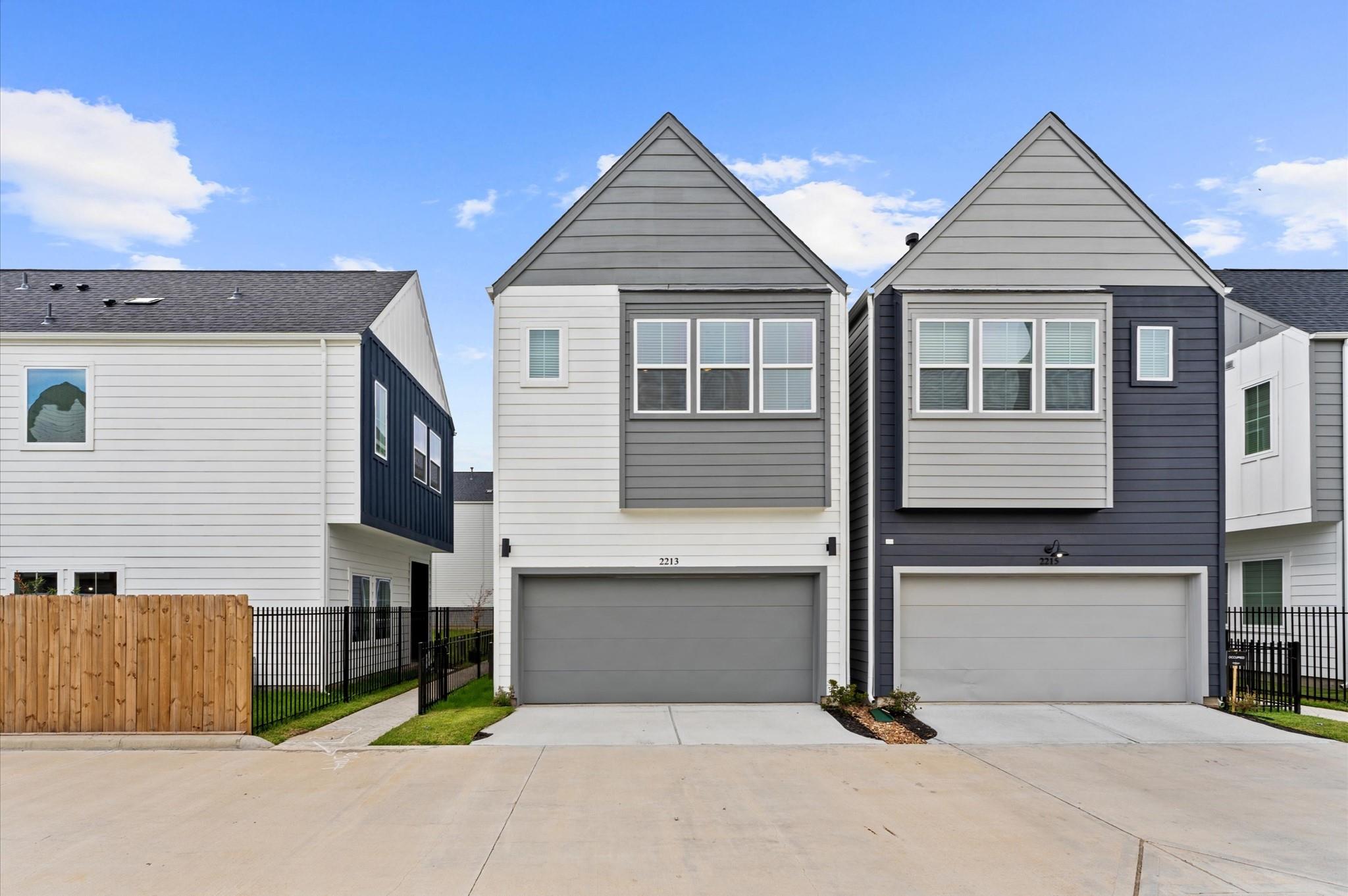 2213 Springwood Vista Lane