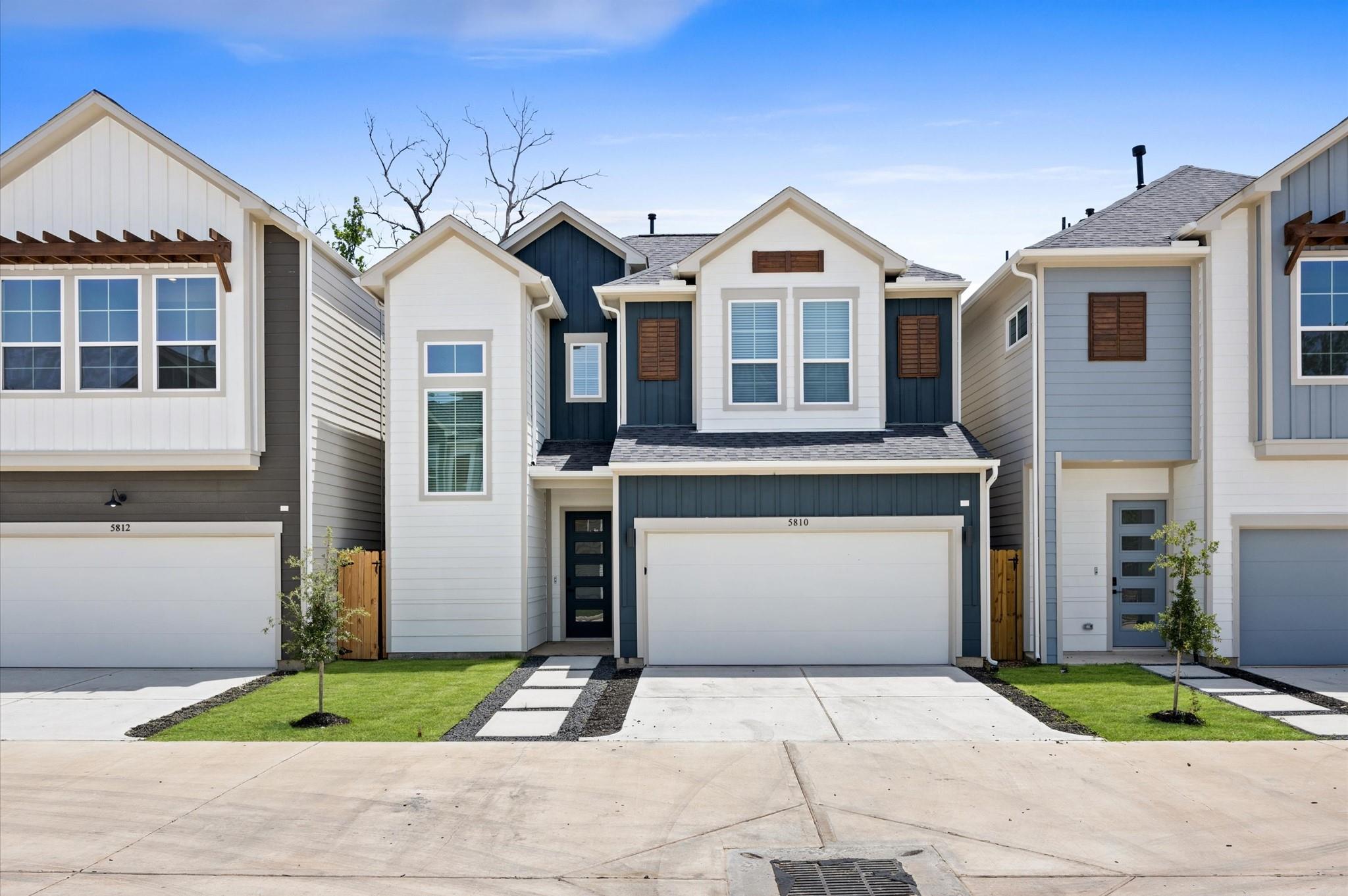 5810 Highland Sky Lane