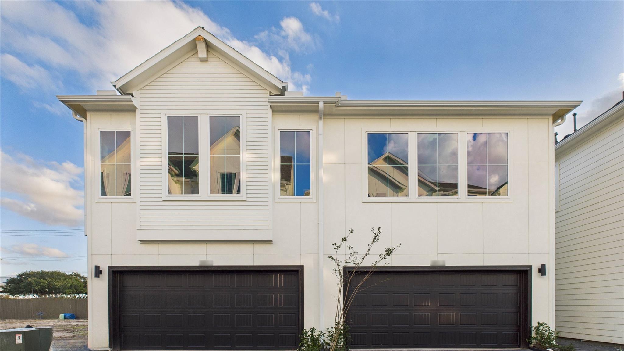 3911 Willowbend Point