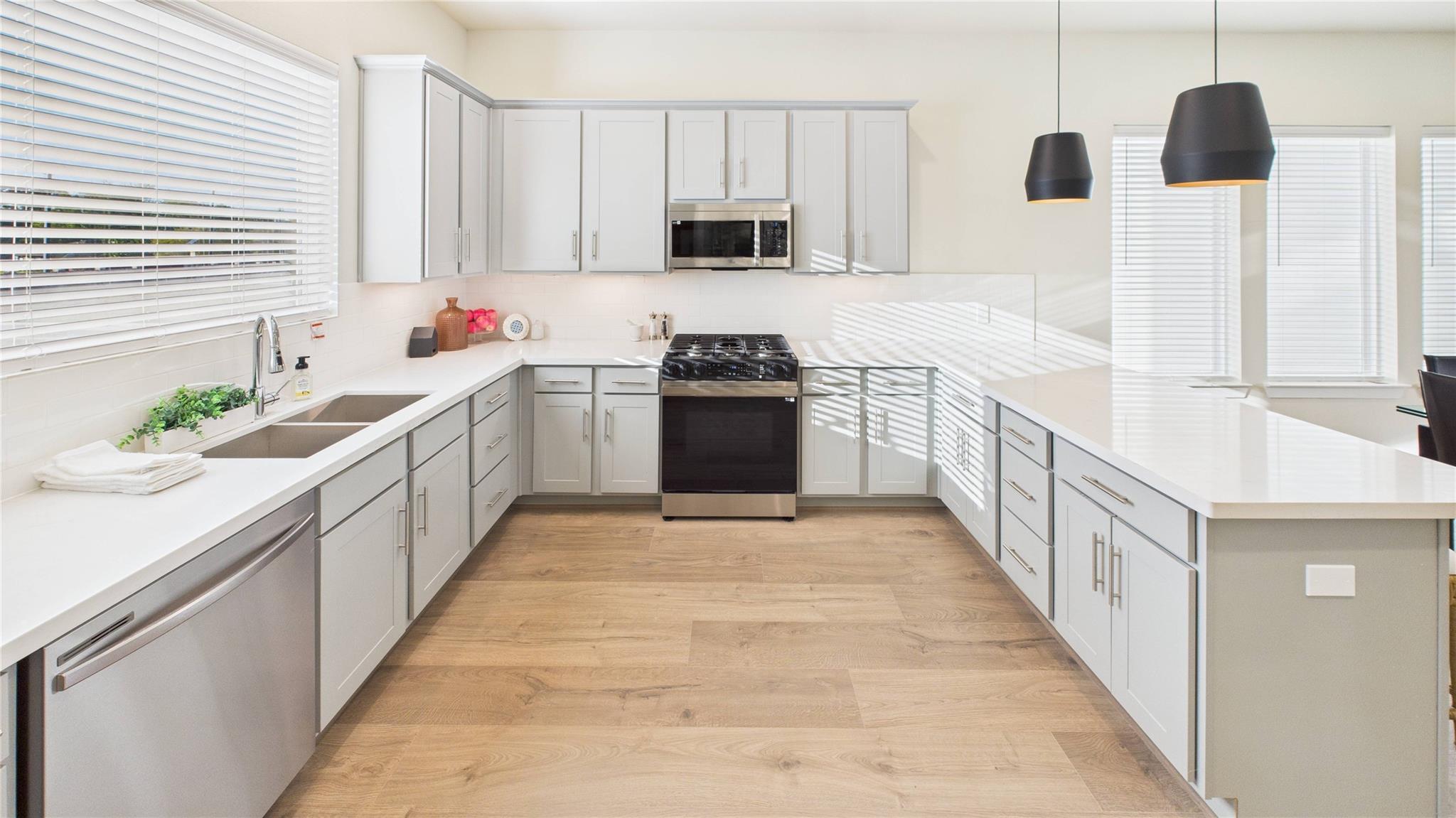 3911 Willowbend Point