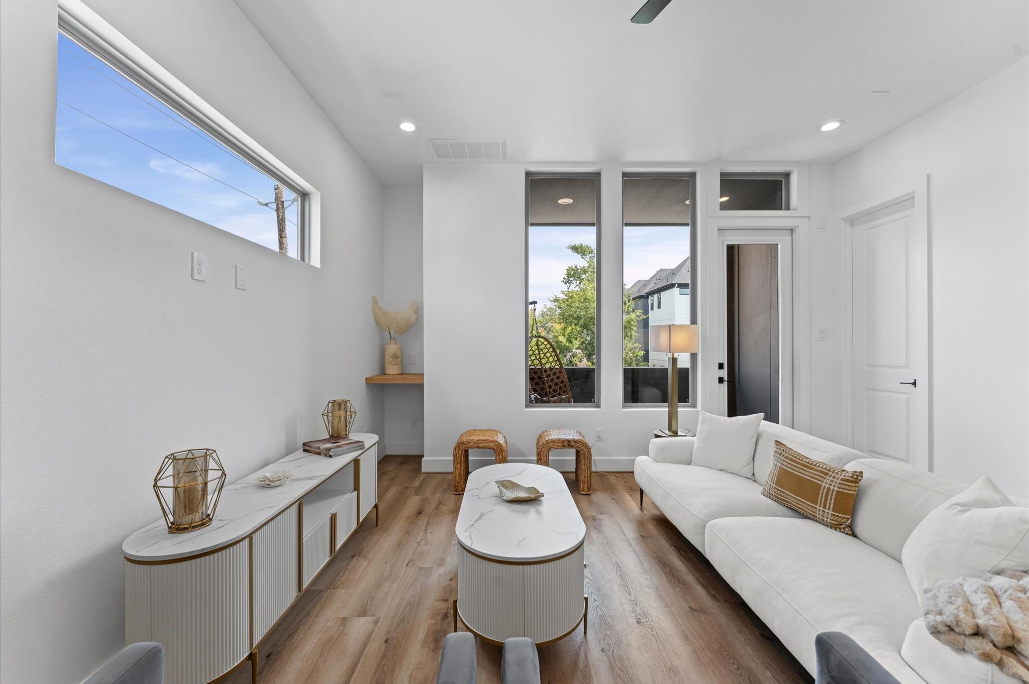 1122 W 17th Street # D