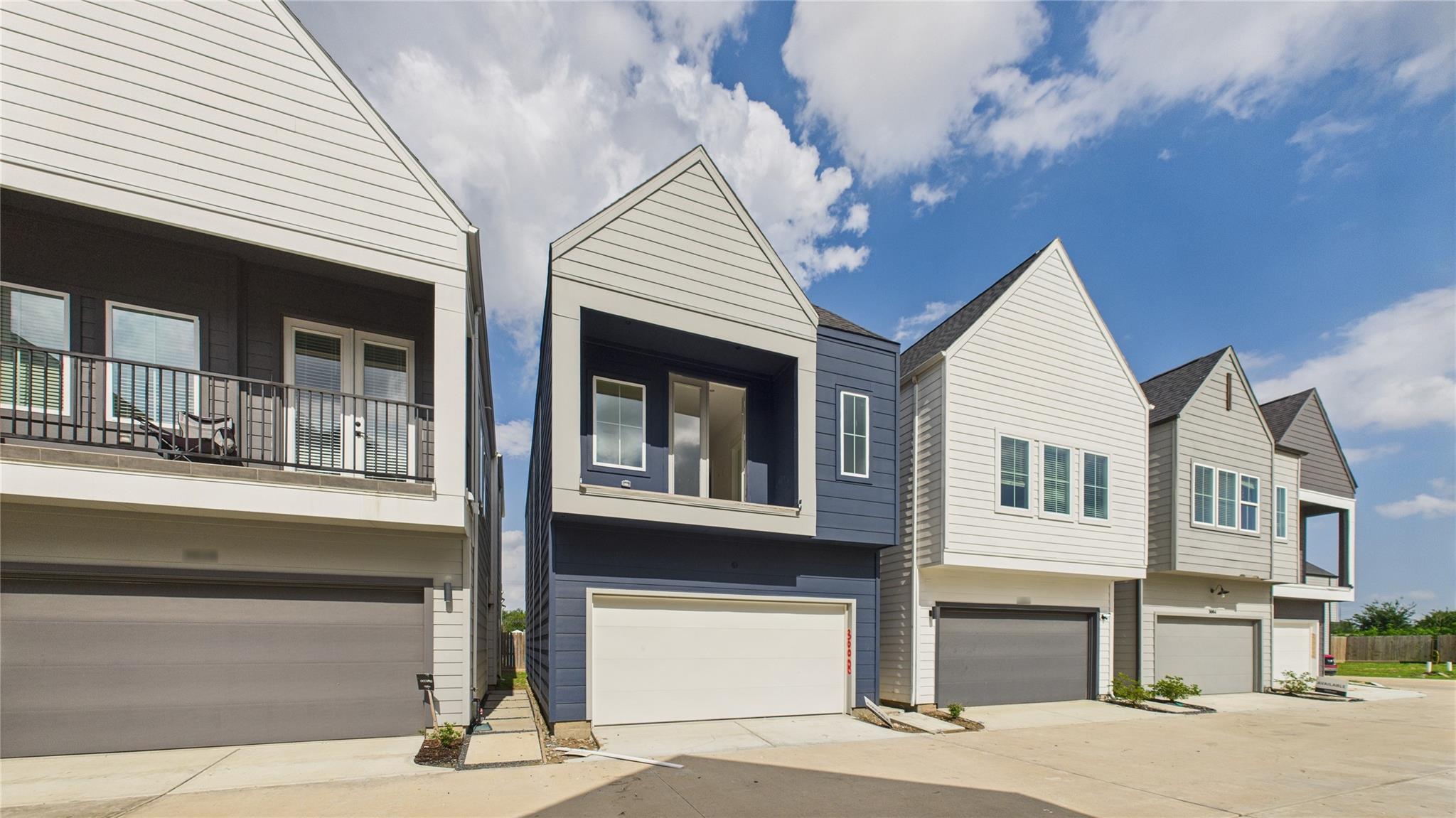 3008 Jensen Springs Lane