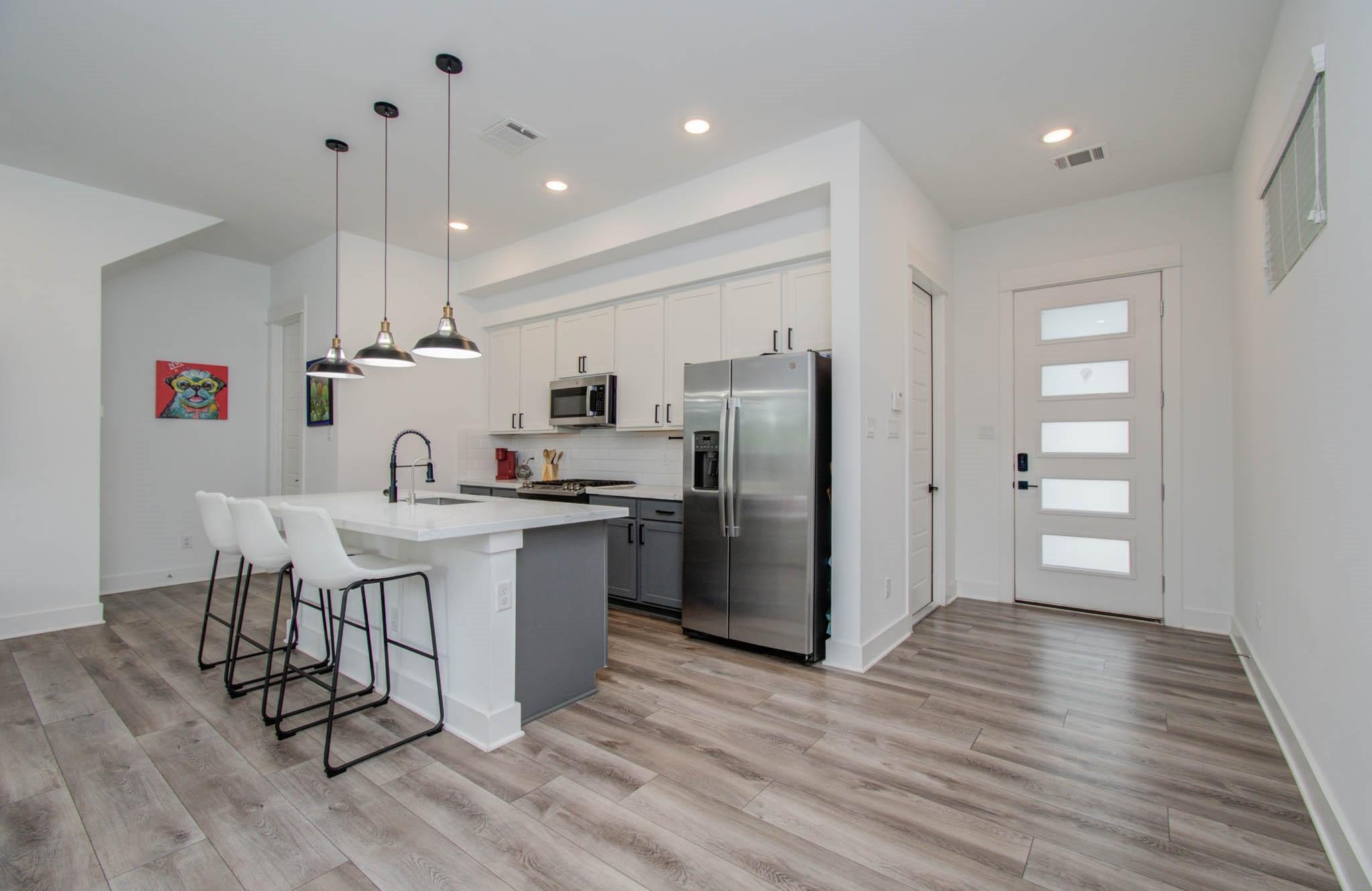 970 Highland Sound Lane