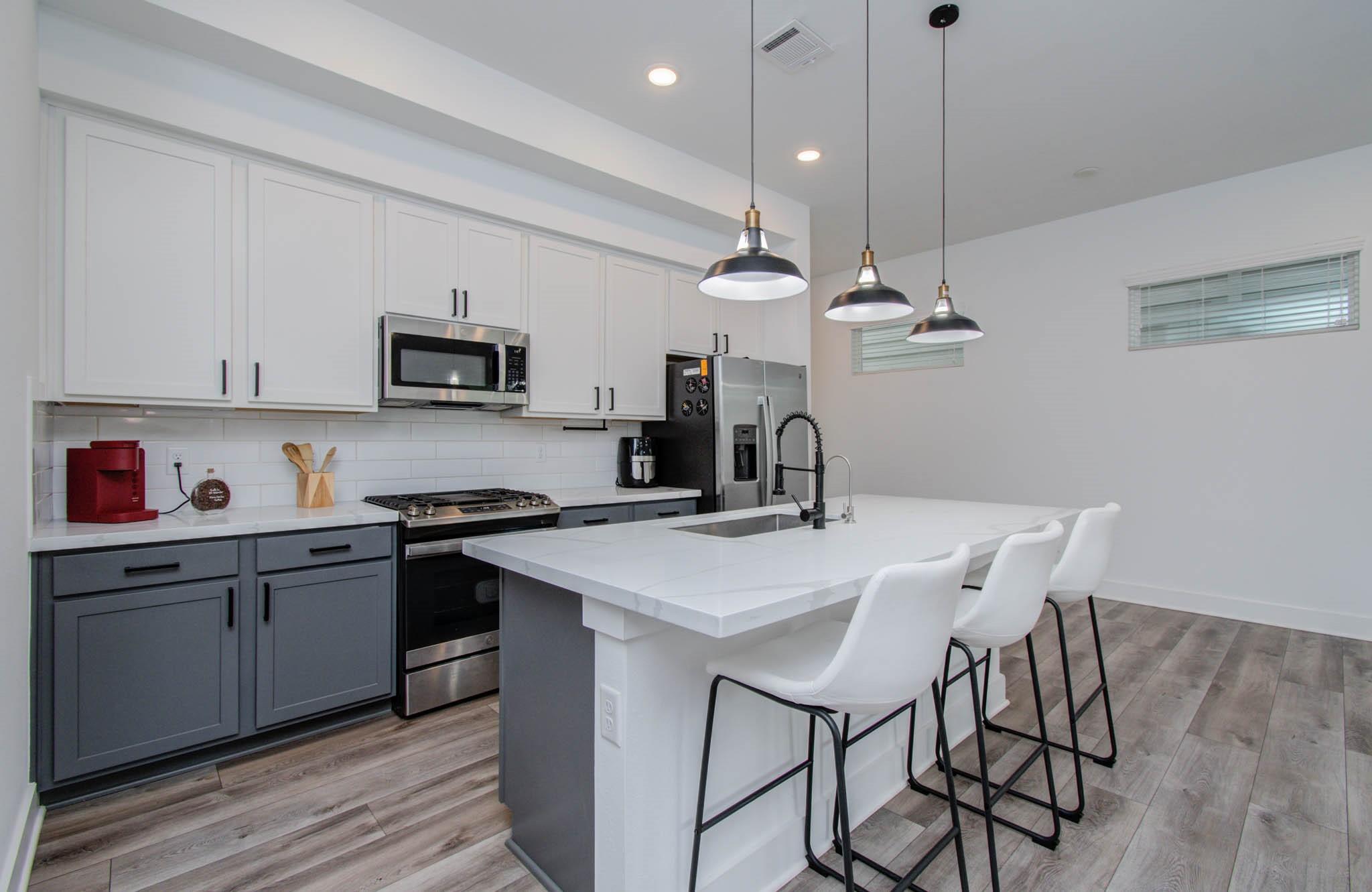 970 Highland Sound Lane