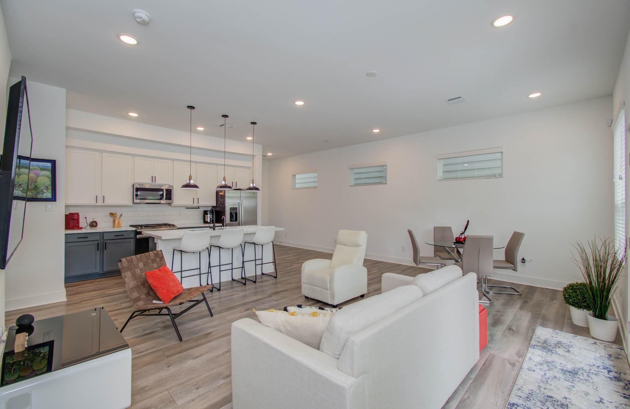 970 Highland Sound Lane