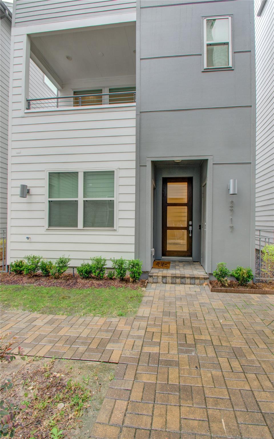 2717 Eado Grove Lane