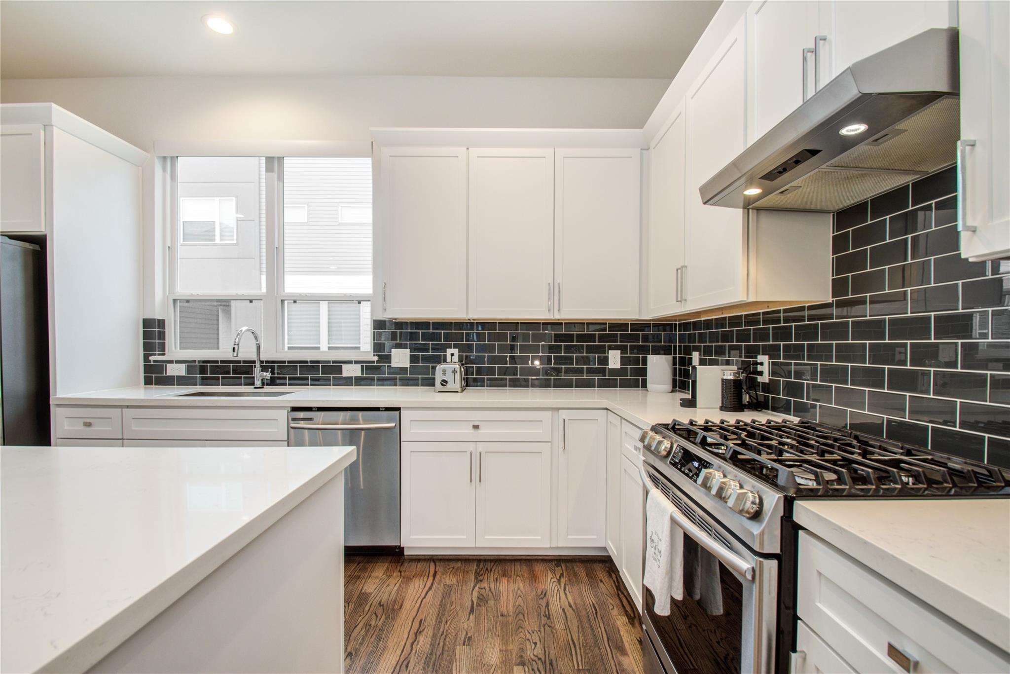 2717 Eado Grove Lane