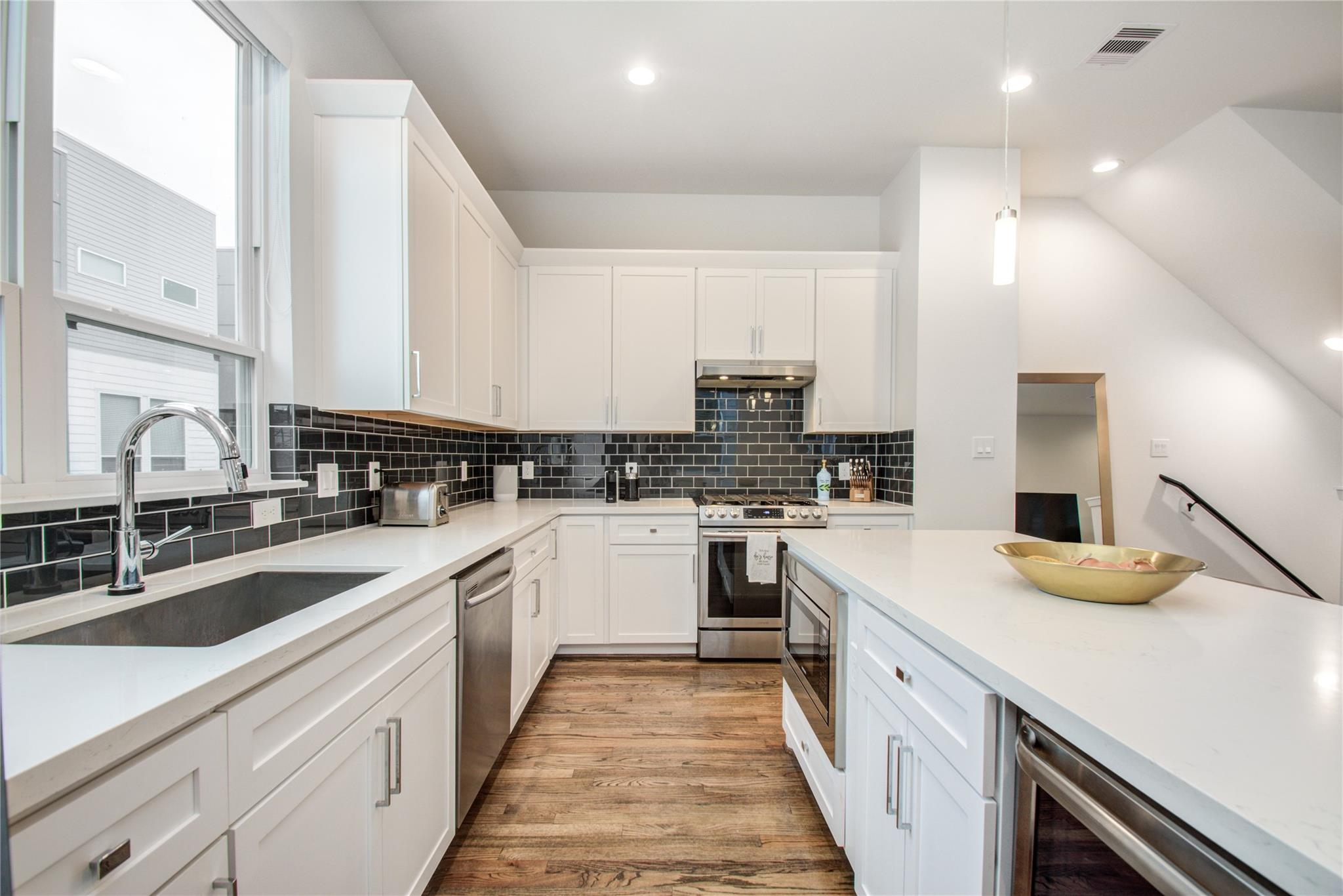 2717 Eado Grove Lane