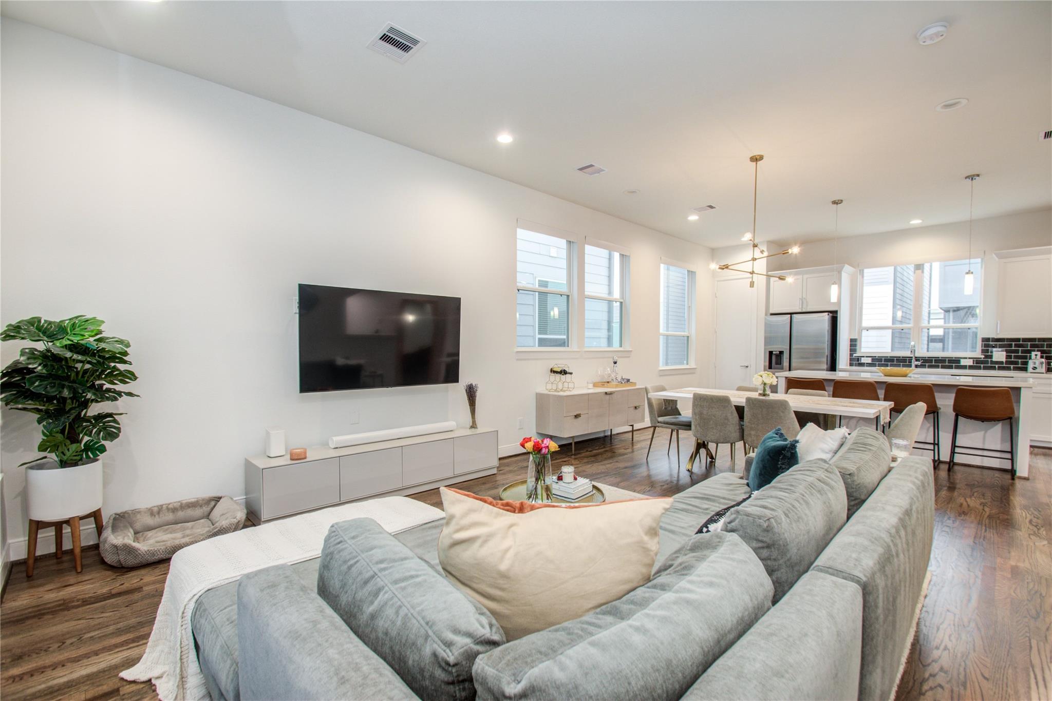 2717 Eado Grove Lane