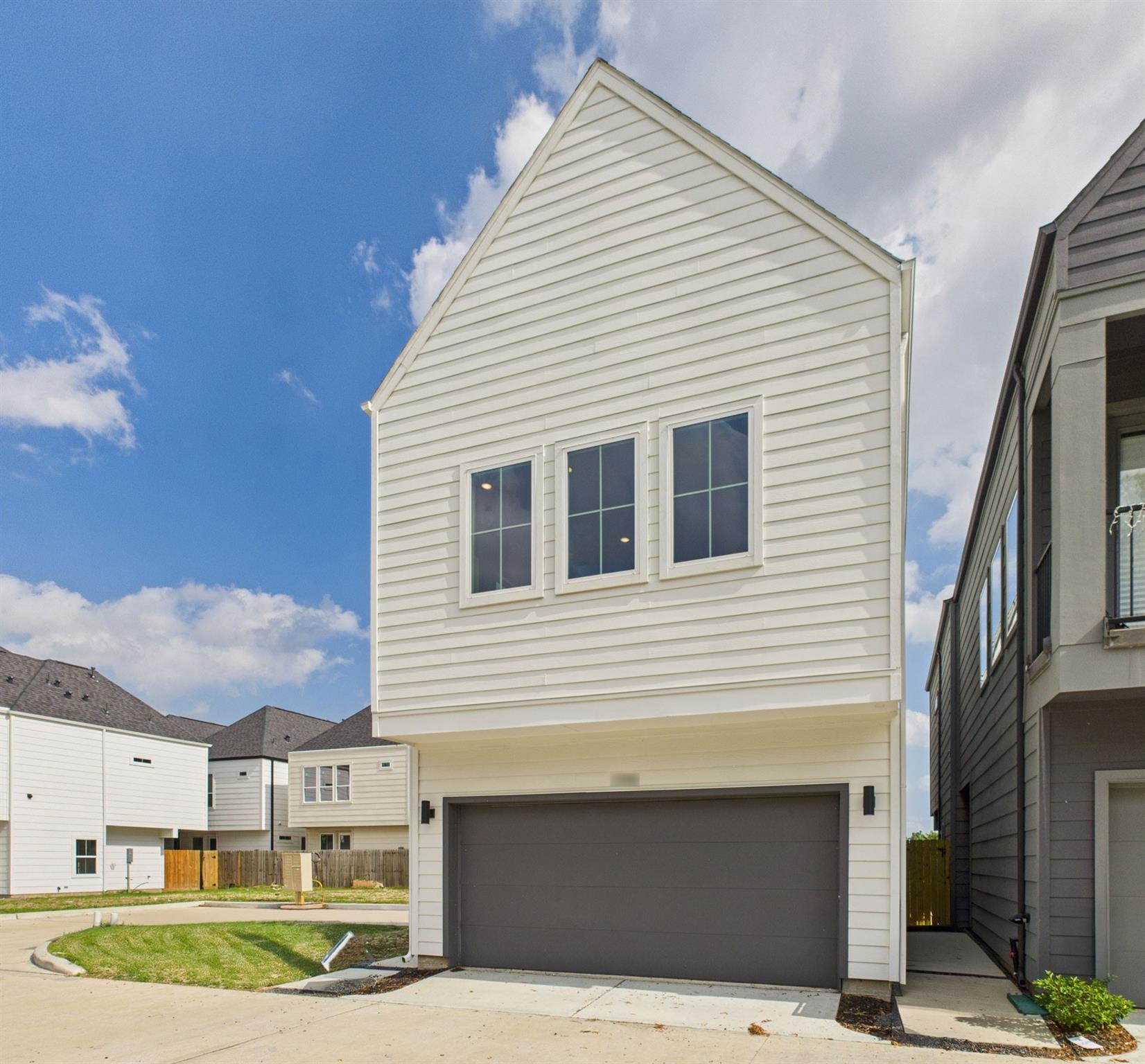 2704 Jensen Creek Lane, Houston