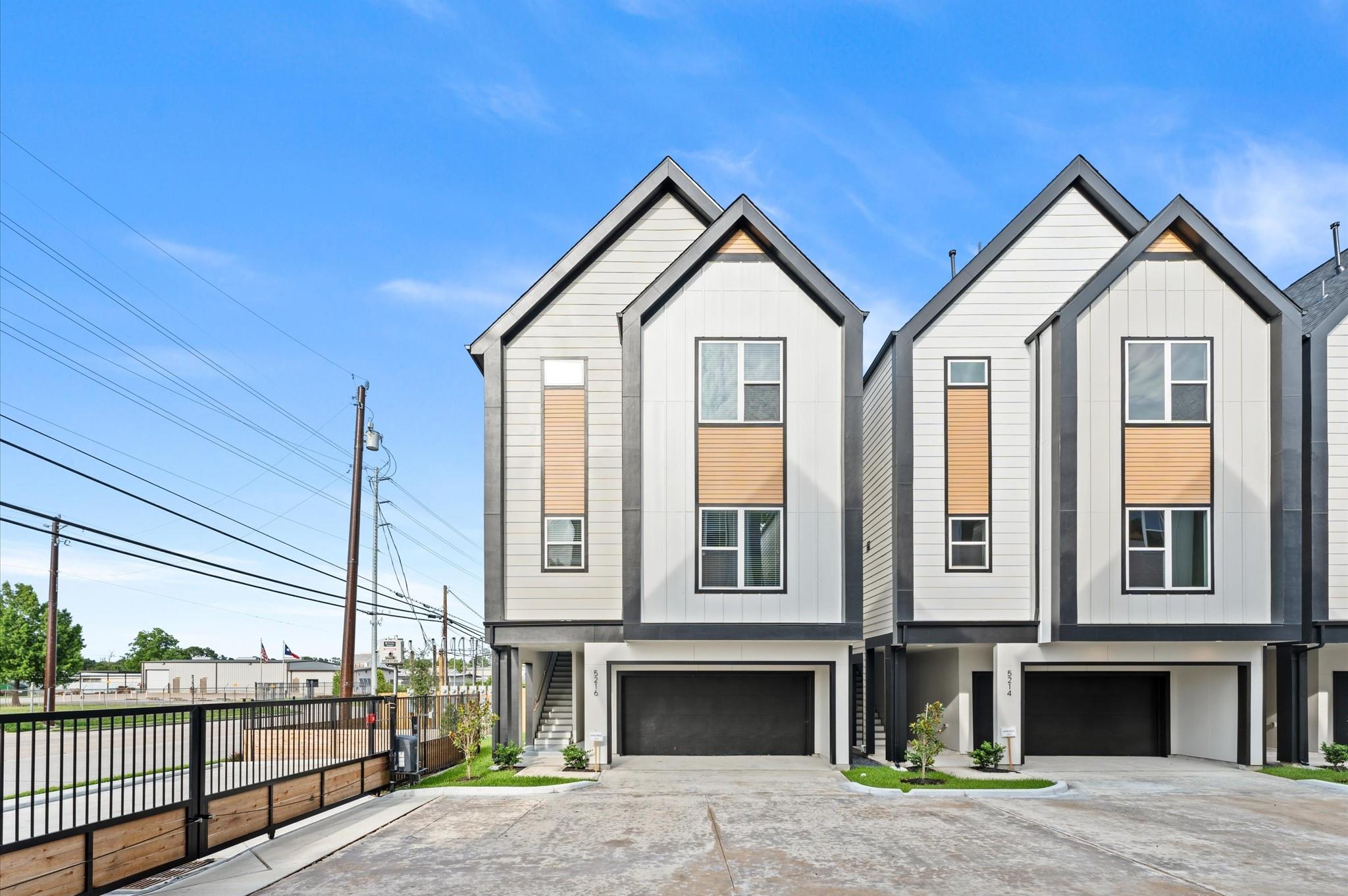 5216 Green Pine Tree Drive