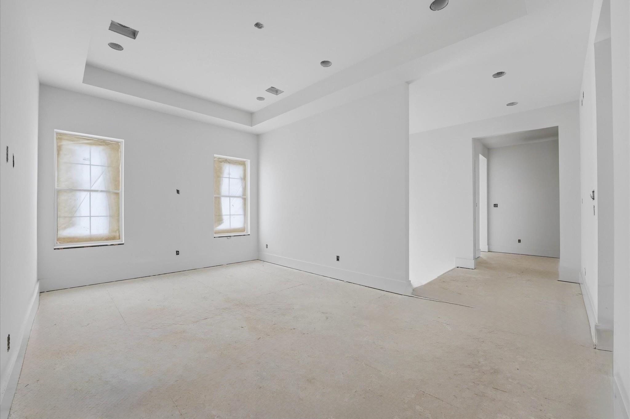 609 E 25th Street