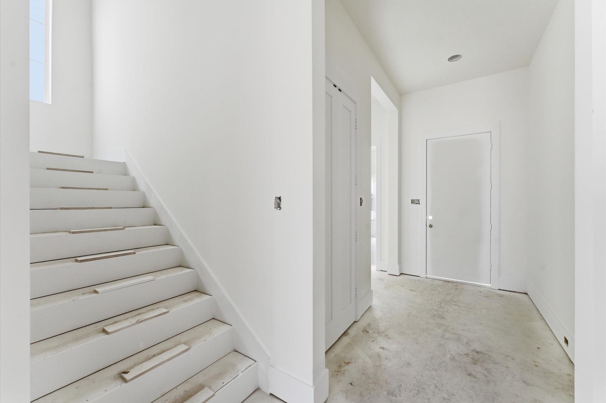 609 E 25th Street