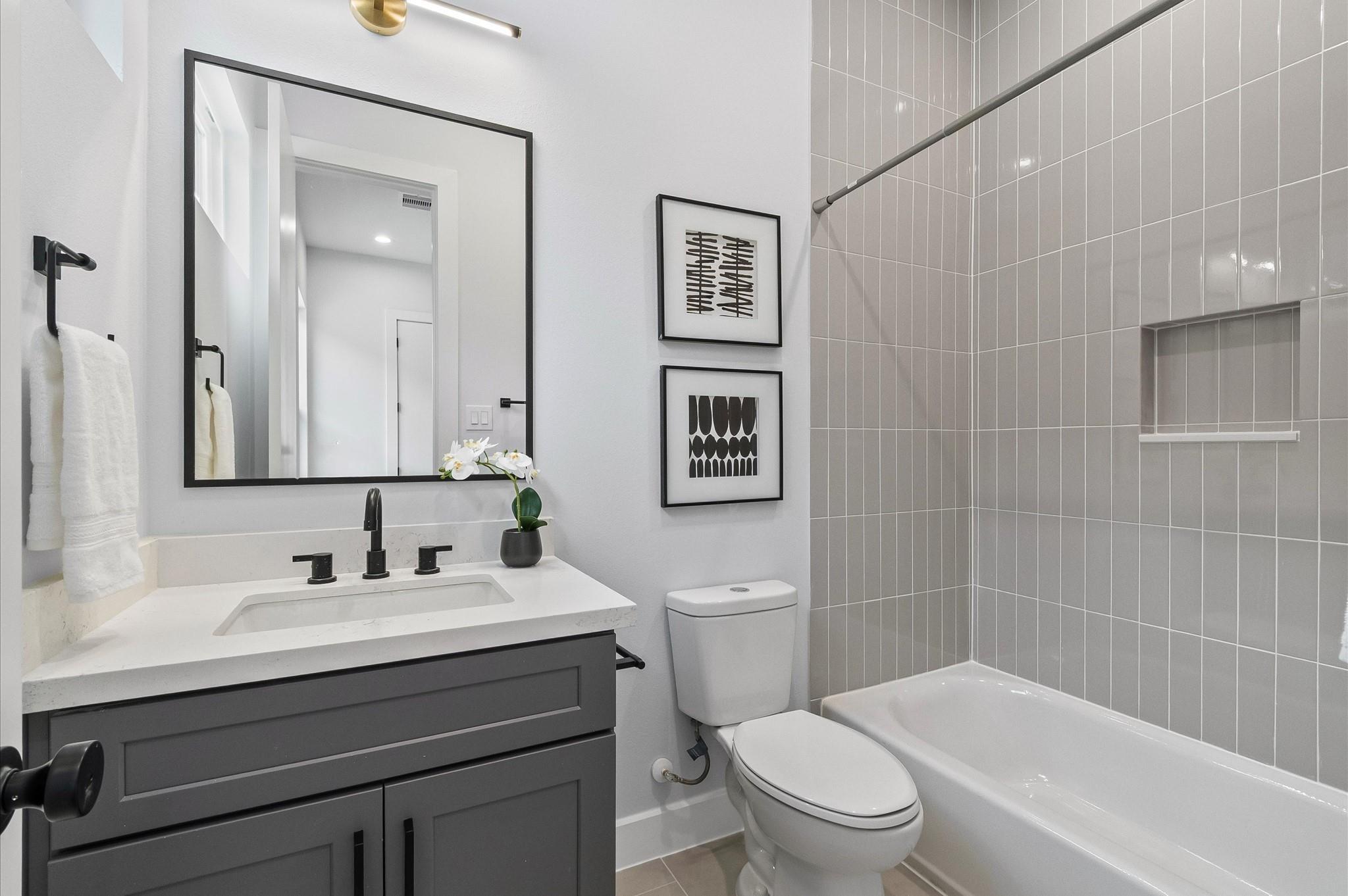 3605 Mt Pleasant Street