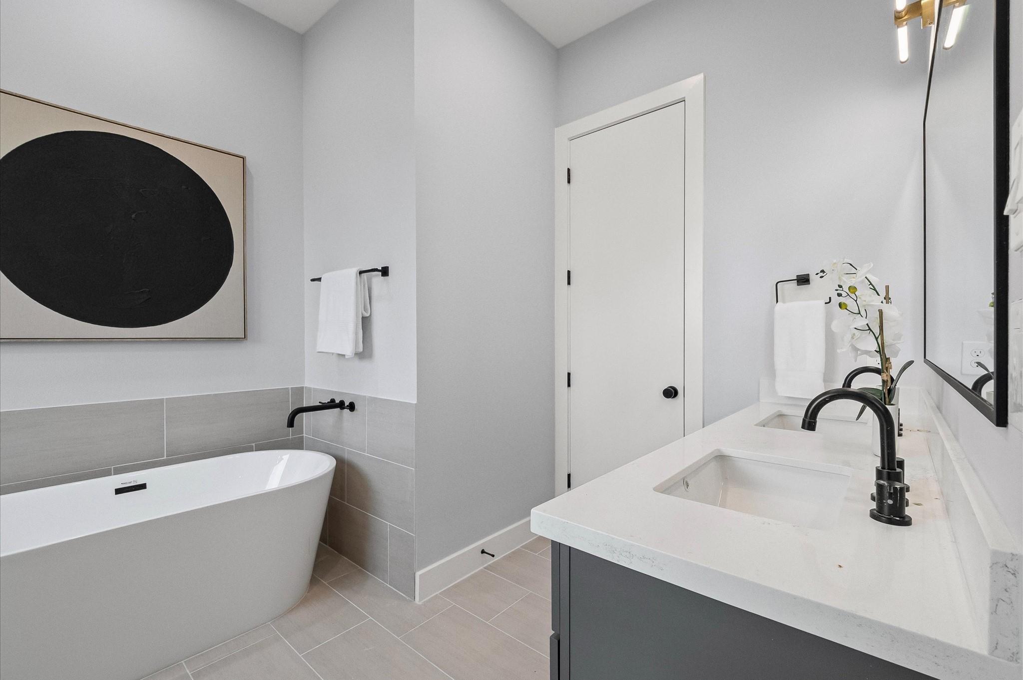 3605 Mt Pleasant Street