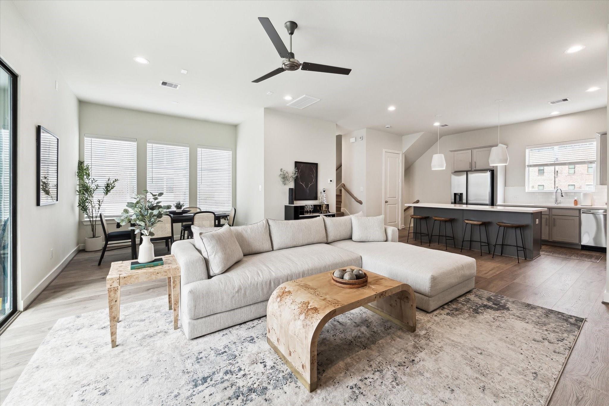 3923 Willowbend Point, Houston
