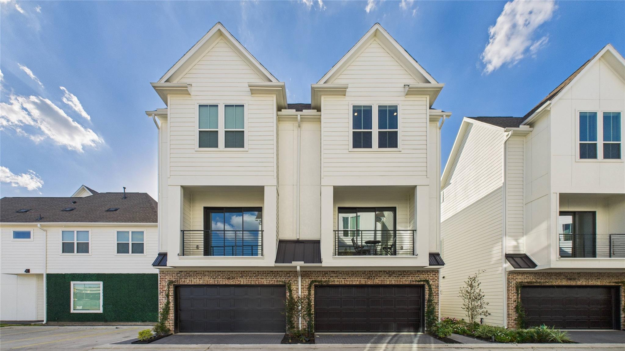 3923 Willowbend Point, Houston