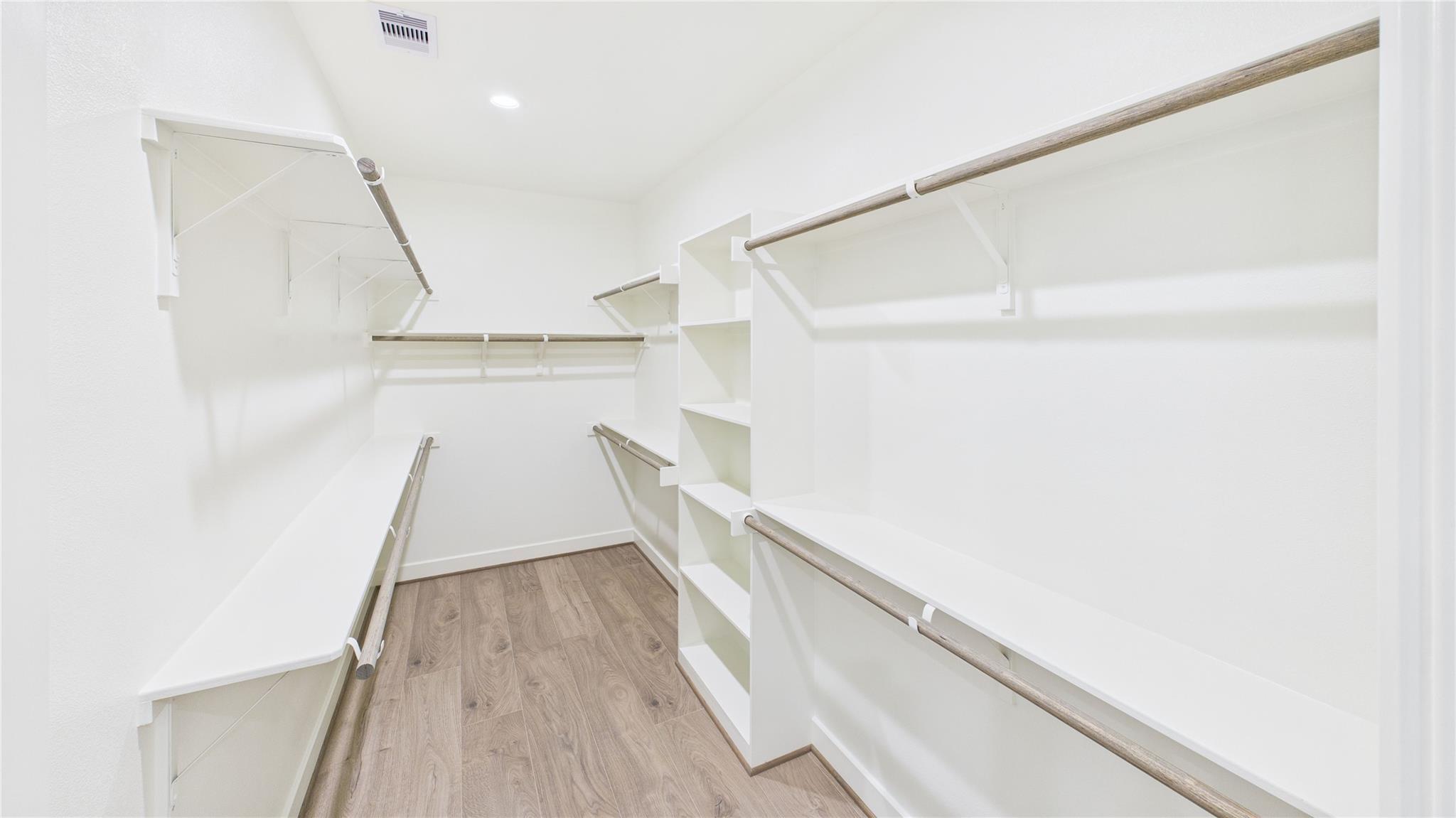 3923 Willowbend Point, Houston