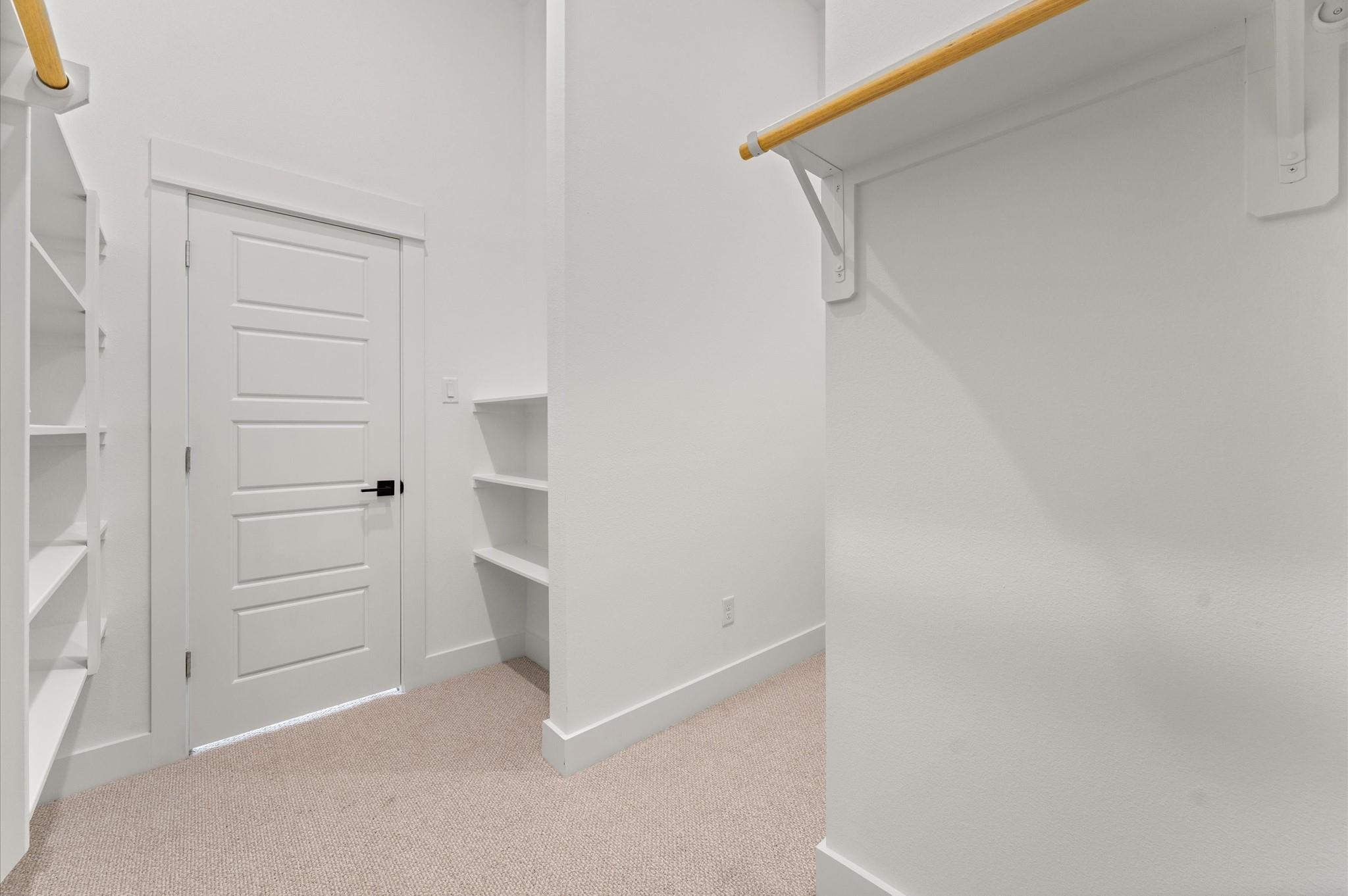 1004 Tuskegee Heights Lane