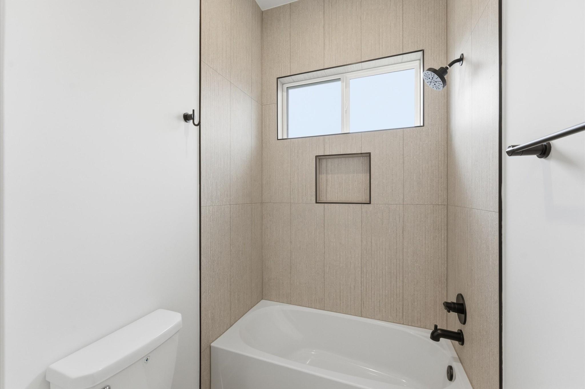 815B Lawrence Street