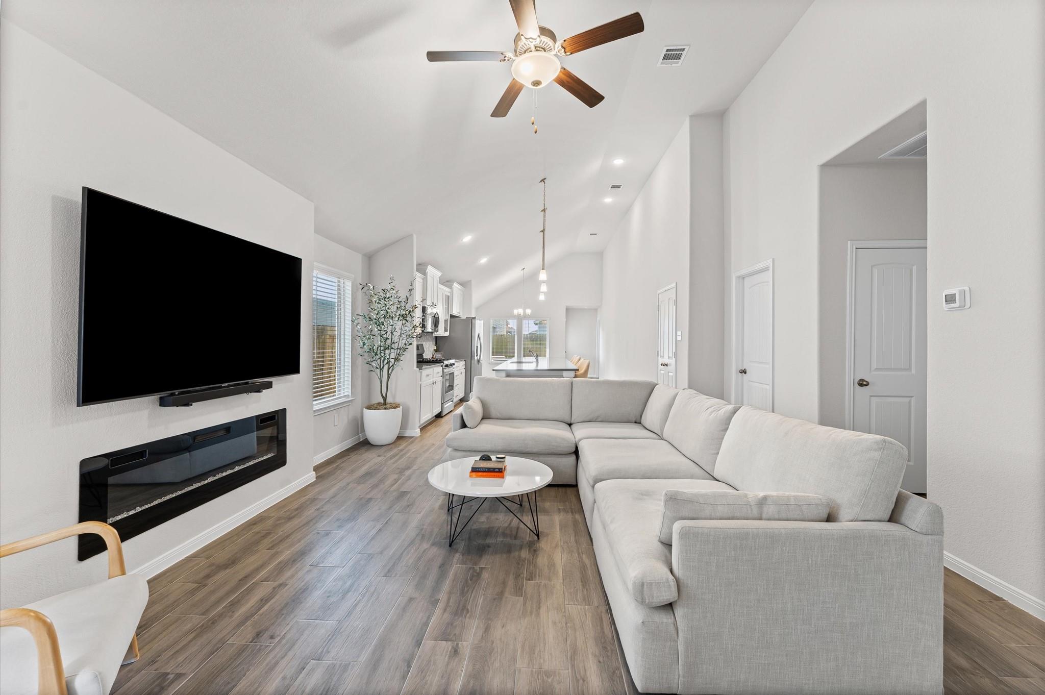 1230 Mariquita Lane, Rosharon