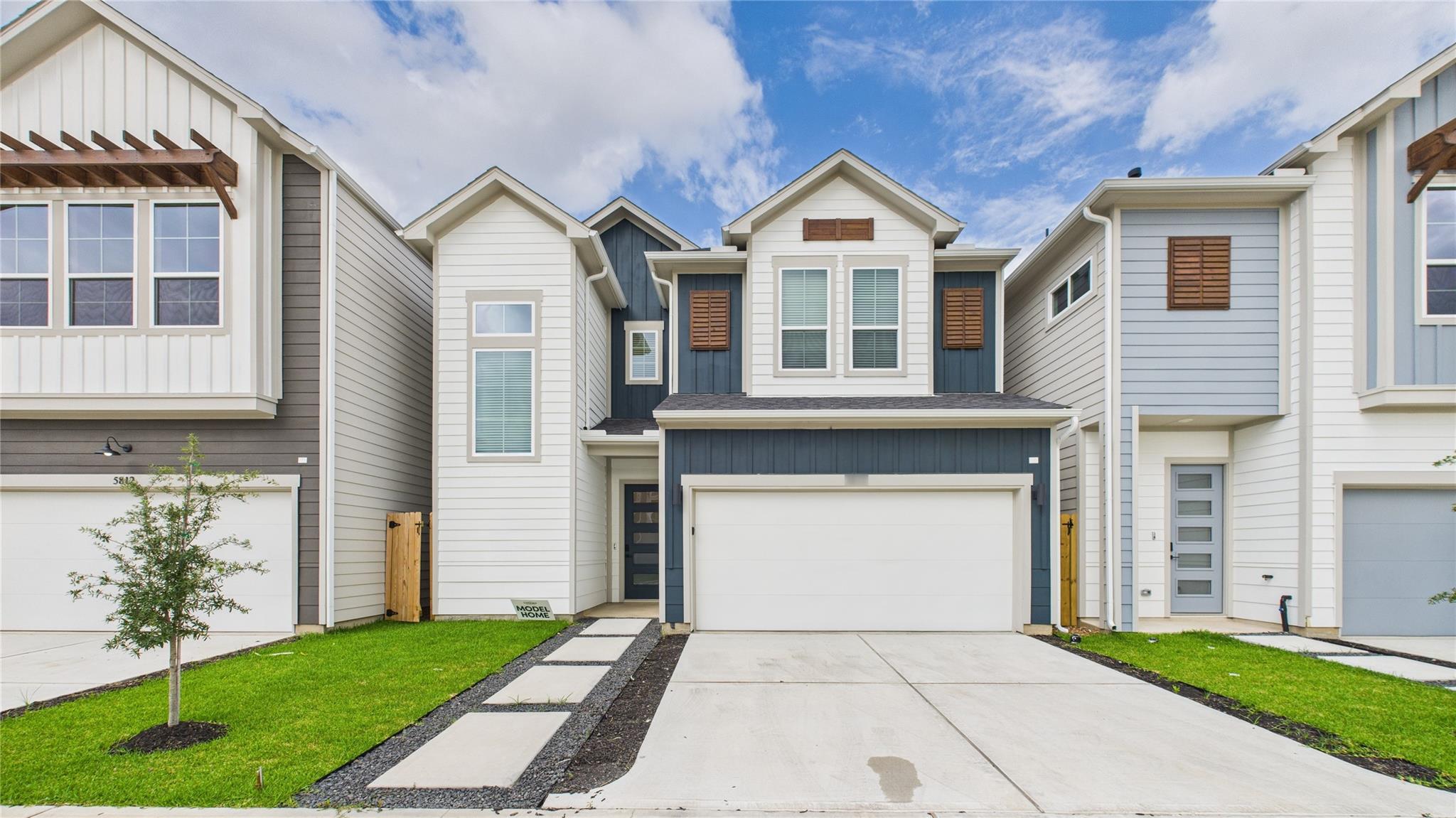 5810 Highland Sky Lane