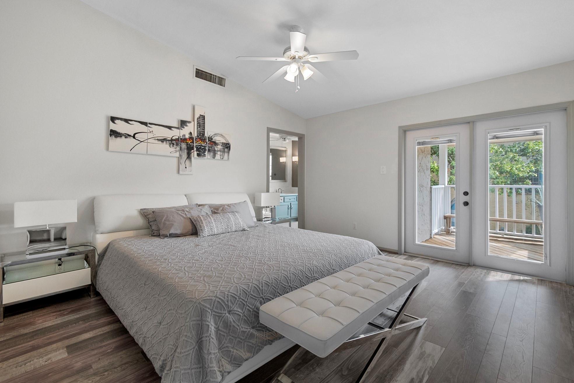 2220 Bering # 11