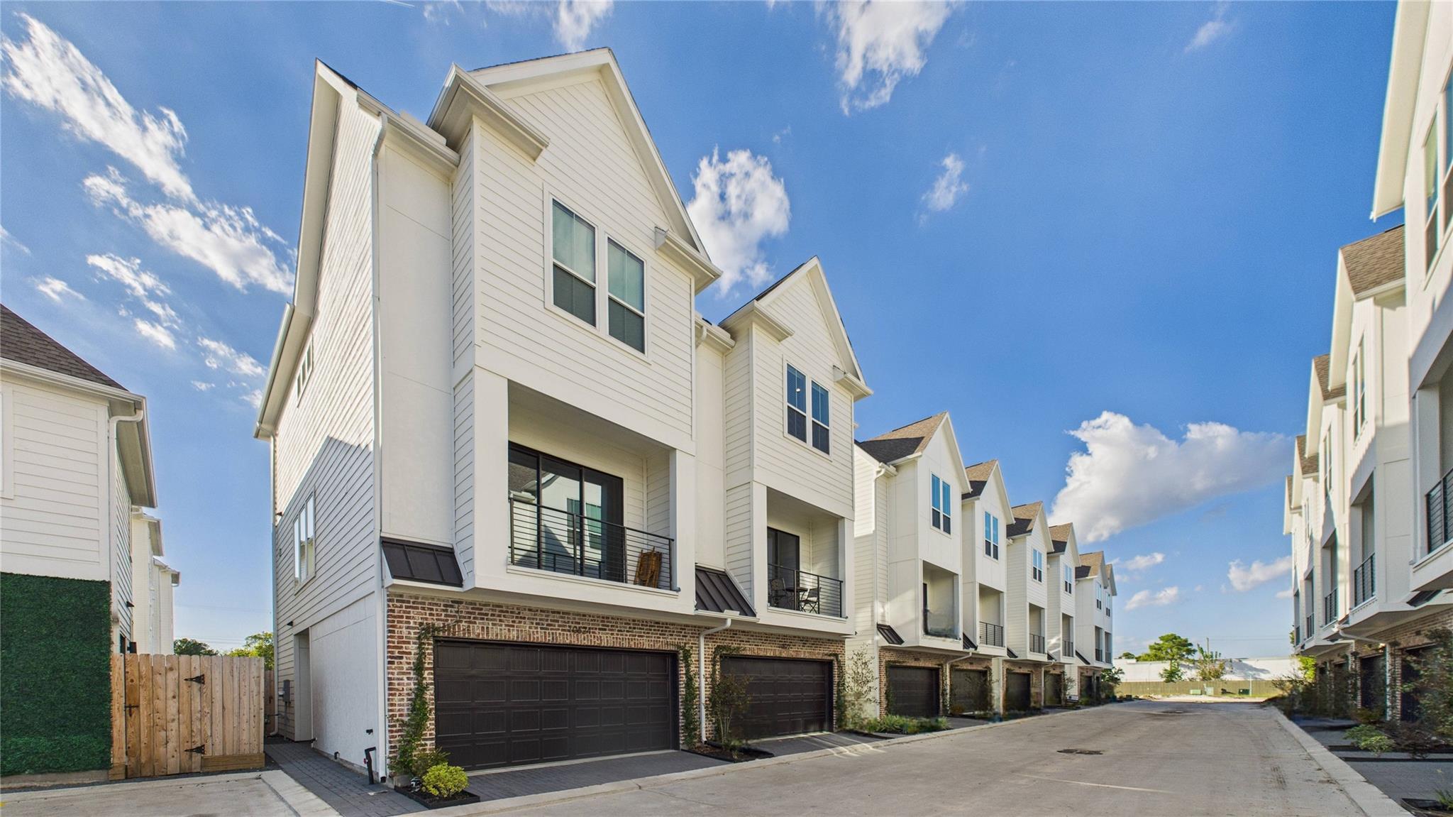 10610 Cascade Ledge Lane, Houston