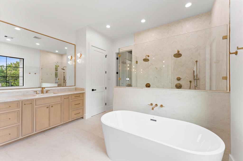 203 E 24th Street