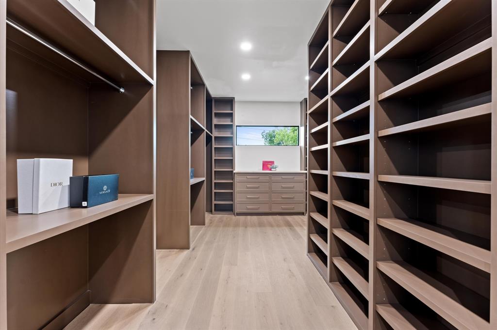 203 E 24th Street