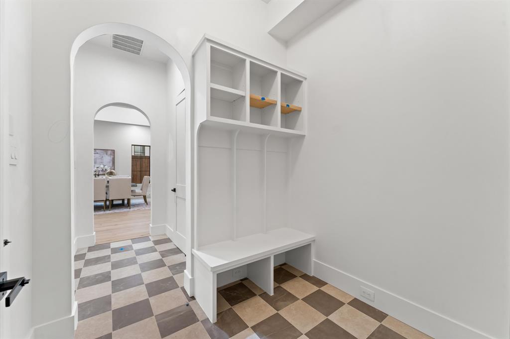 203 E 24th Street
