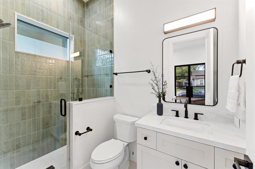 203 E 24th Street