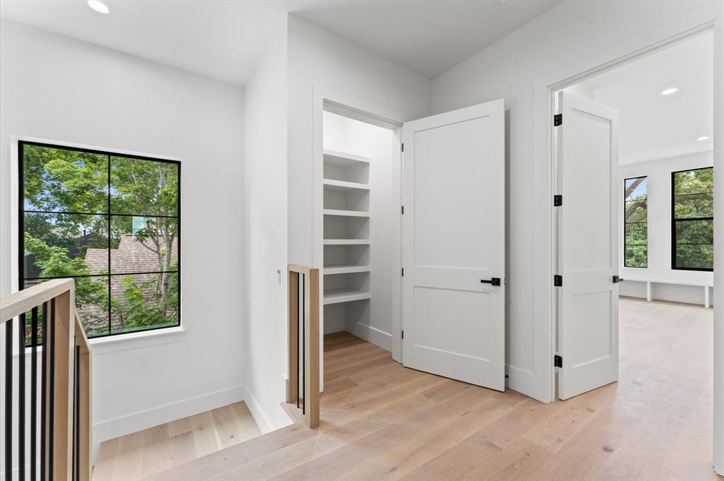 203 E 24th Street