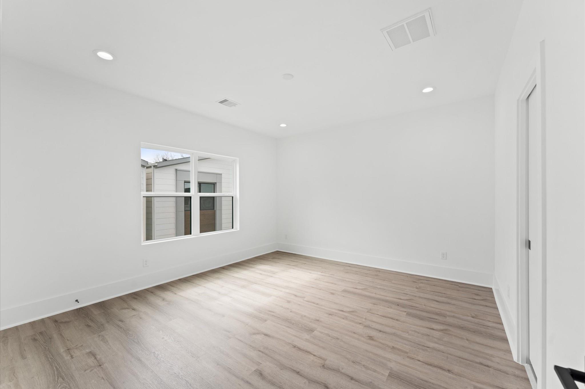 1847 Wycliffe Drive
