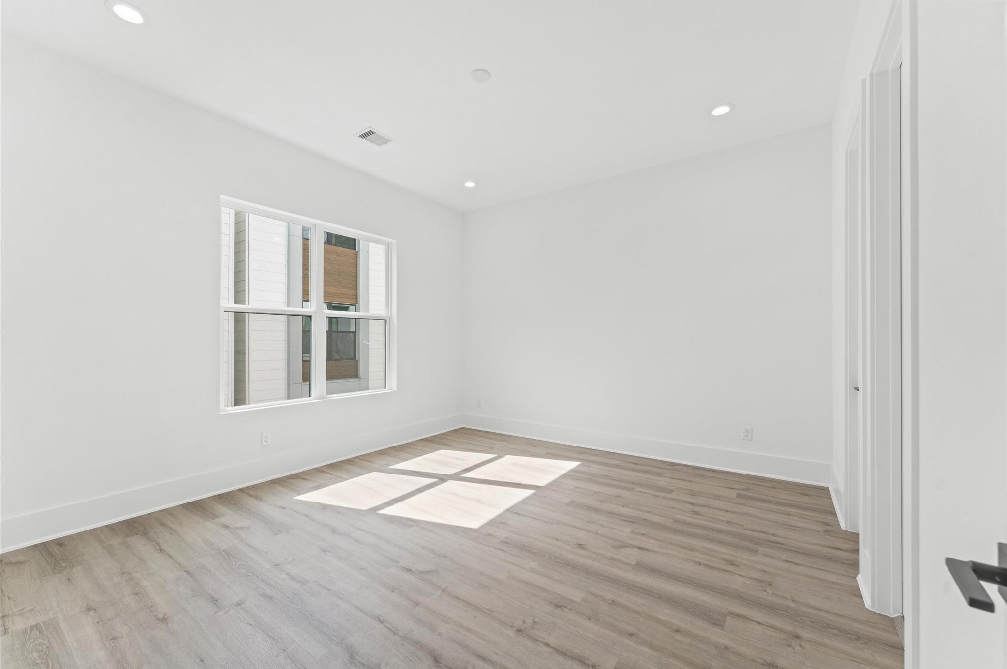 1847 Wycliffe Drive