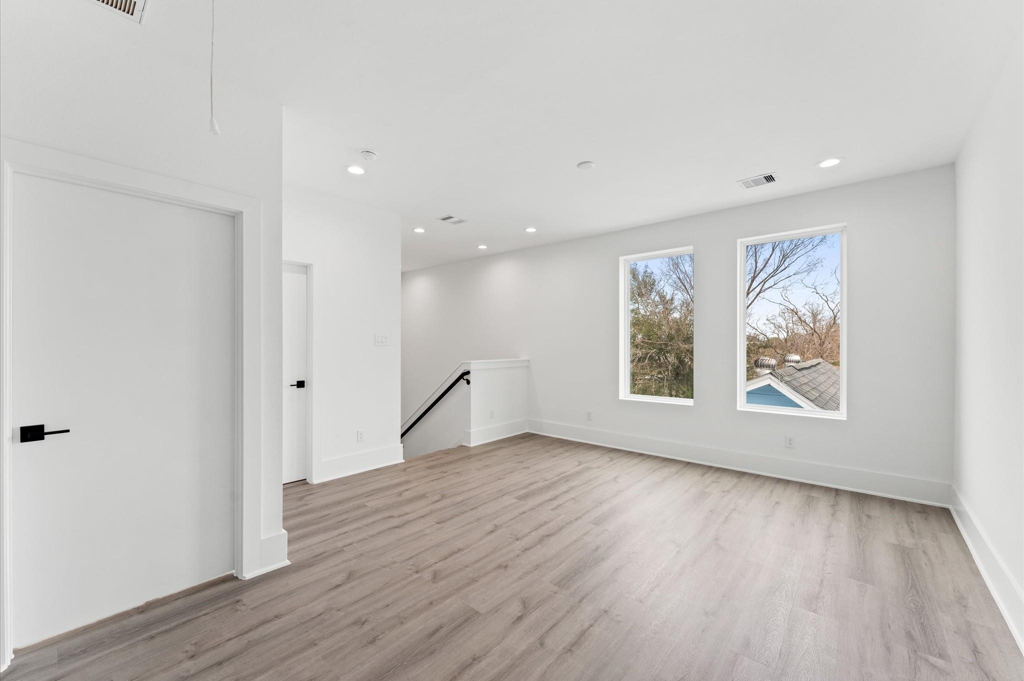 1847 Wycliffe Drive