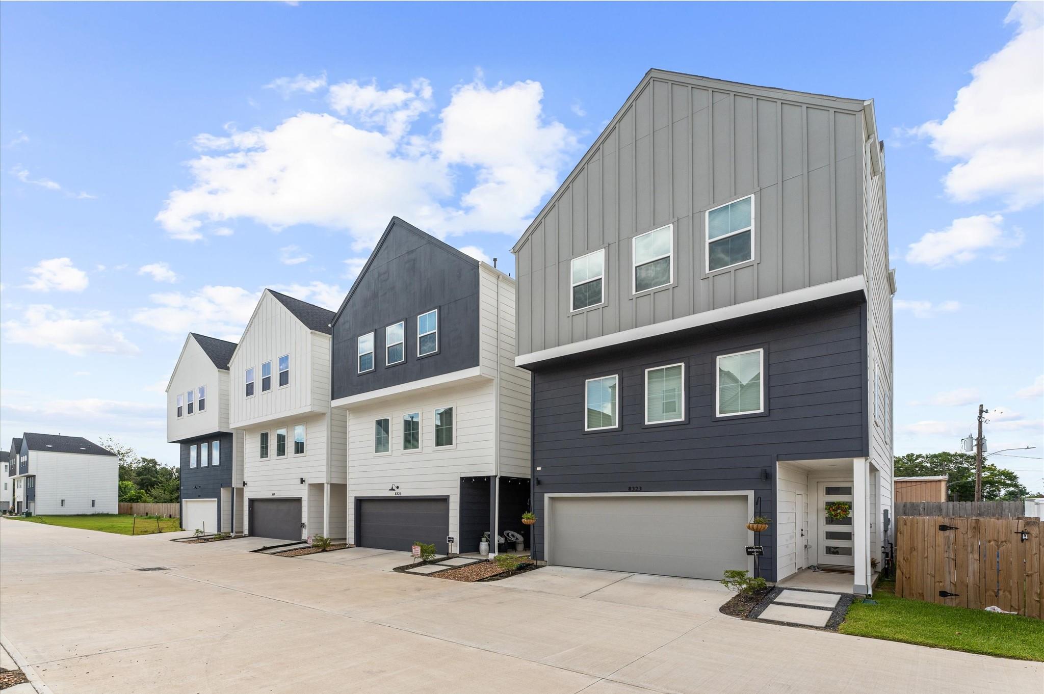 8319 Springwood Canyon Lane