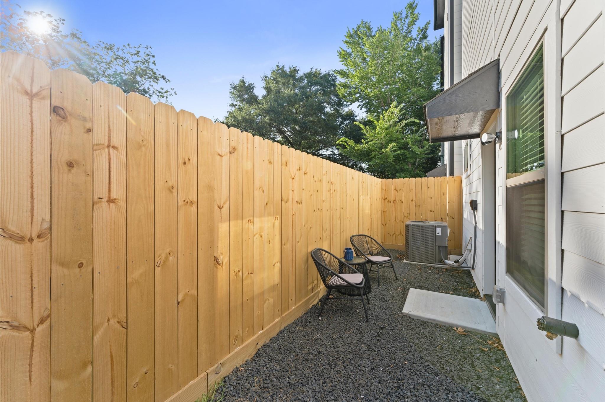 808 Curtin Street # D