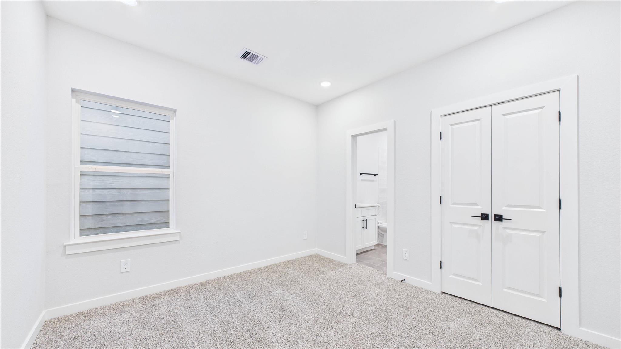 5032 Creekmont Drive